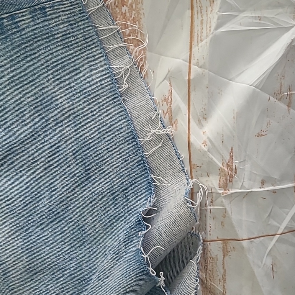 Old Navy .. New .. O.G. Straight High Rise 5" inseam‎ - Picture 5 of 7